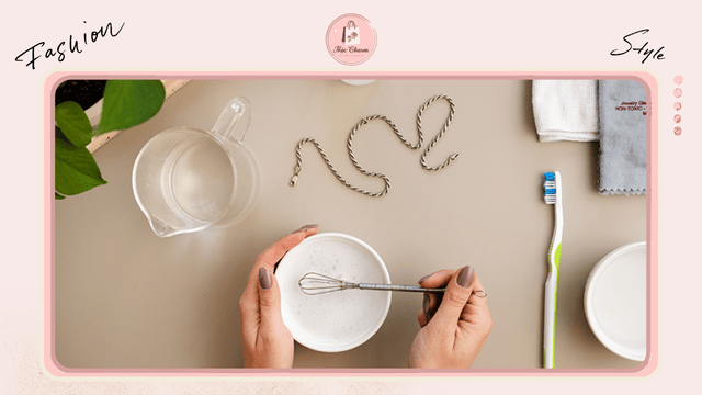 Cách làm sạch vòng cổ đúng cách